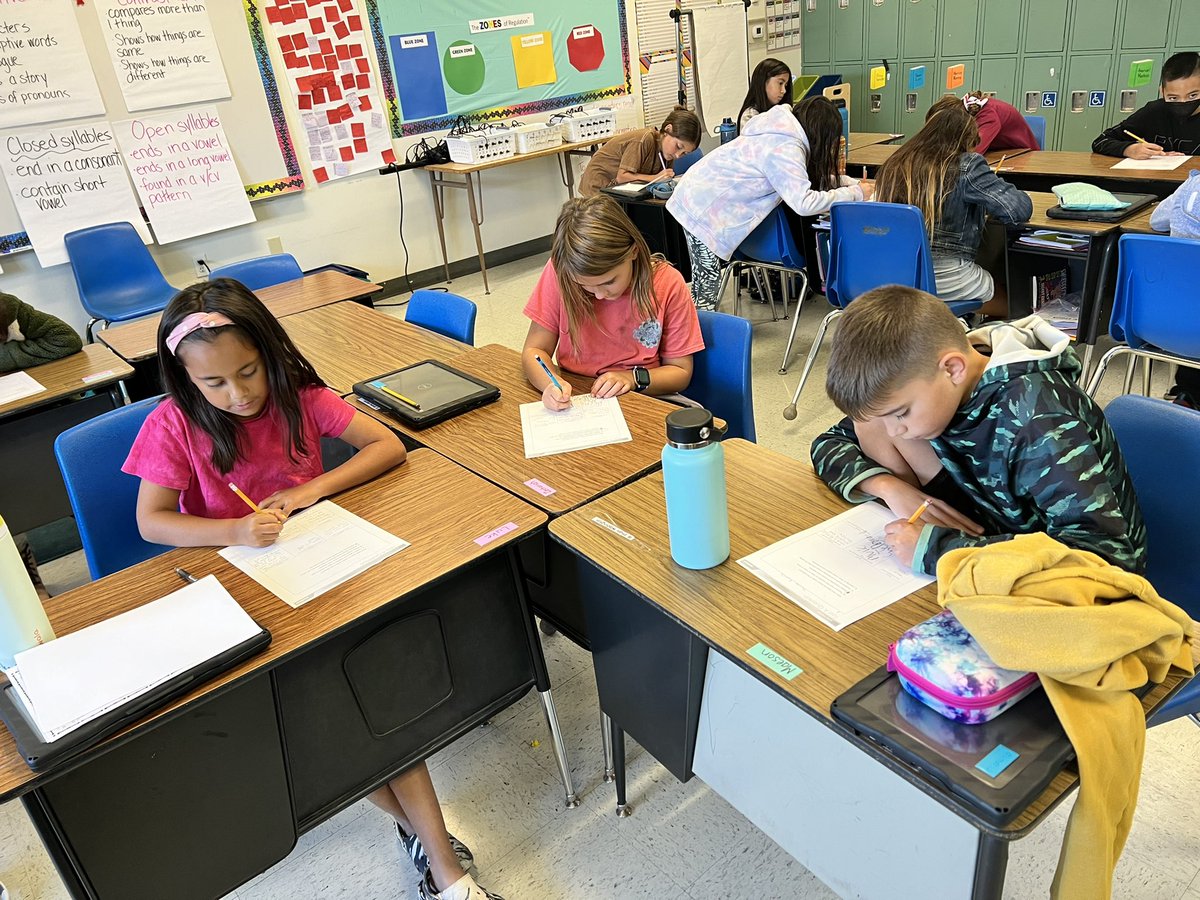 Jennifer Hawkins tweet media