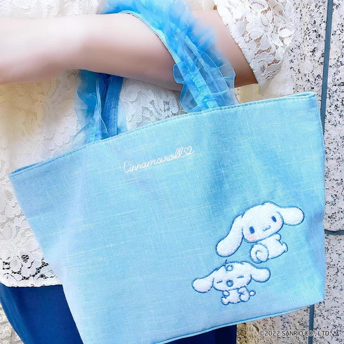 フリフリバッグ シナモロール サガラ刺繍オーガンジーレースのフリルがかわいいですワンポイント刺繍がおしゃれで毎日のお出かけに大活躍詳しくはコチラ #シナモロール #cinnamoroll #トートバッグ  #かわいい #sanrio 
