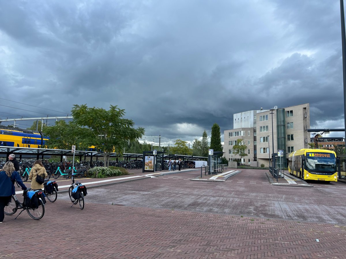 Skies were cloudy but that didn't stop folks of all ages (incl. those in suits) from biking, riding the train, enjoying a quiet e-bus, or all of the above.  Thanks to the Dutch Embassy for an inspiring tour of their multimodal systems.