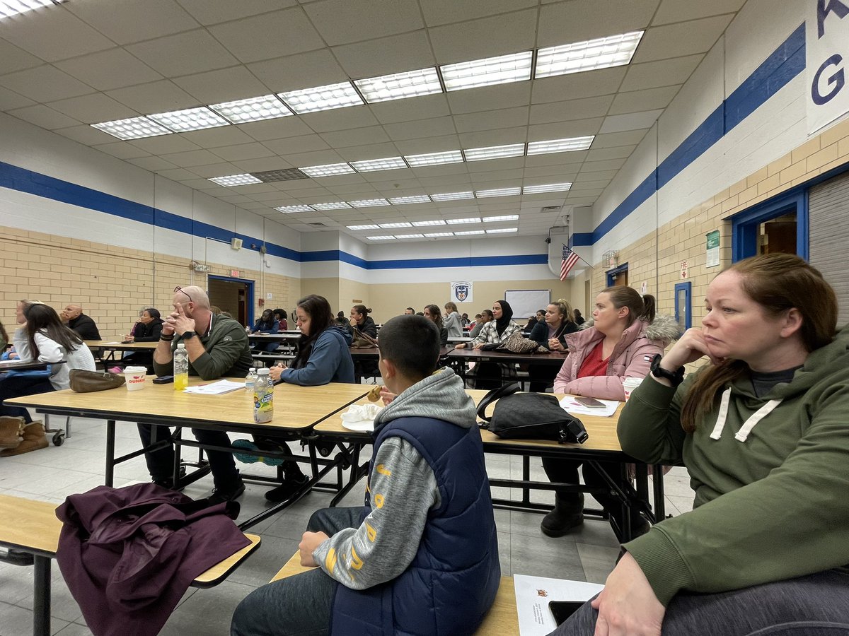 GibranPS28 tweet media