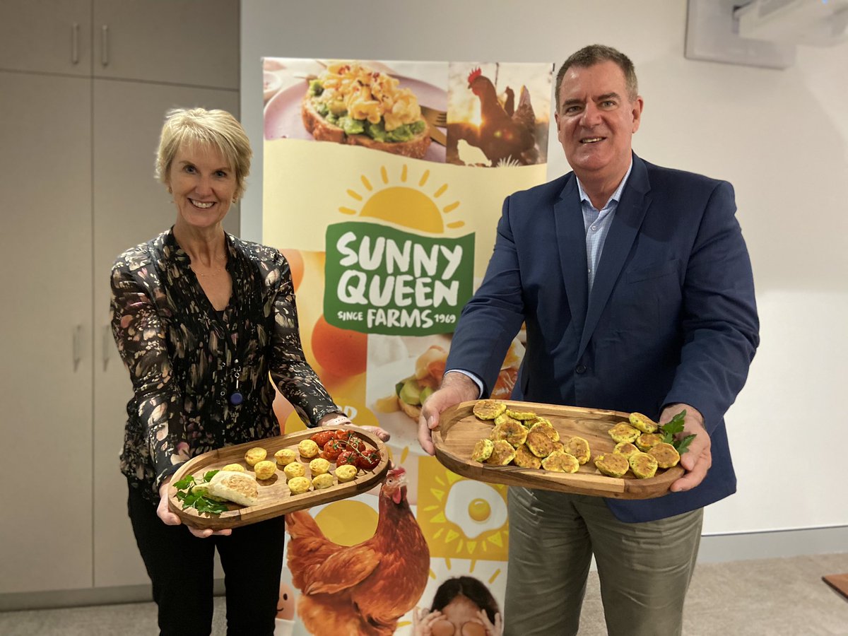 MarkFurnerMP's tweet photo. Spent an eggsellent morning out at Sunny Queen Farms. They’re a great Queensland-owned family business supporting over 700 good jobs and they’ve got some great ready to eat products featuring good old Queensland eggs in supermarkets all over the country. #eatqld #qldpol #eggs https://t.co/2vAUGbjQ6Y