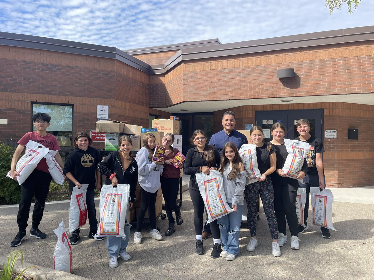 A big thank you to the St. JPII community for your generous food donations. We filled a truck load courtesy of Fines Ford.   Thank you for taking care of others. @FinesFord