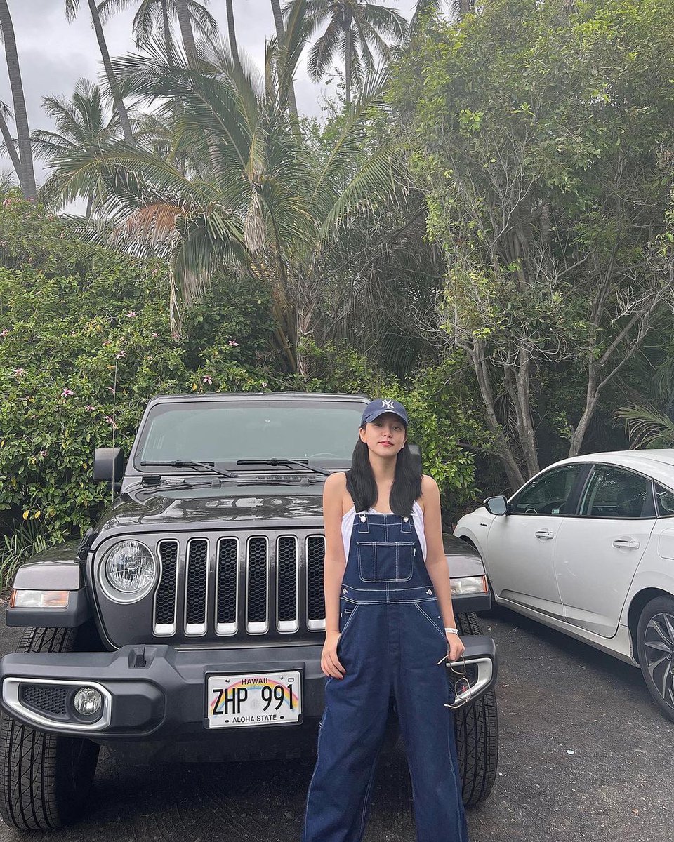 yerwik's tweet photo. black sand beach and the lava dayy
Miss Hawaii ..🥺 yerimiese on YouTube! https://t.co/oTrz0WXkHl