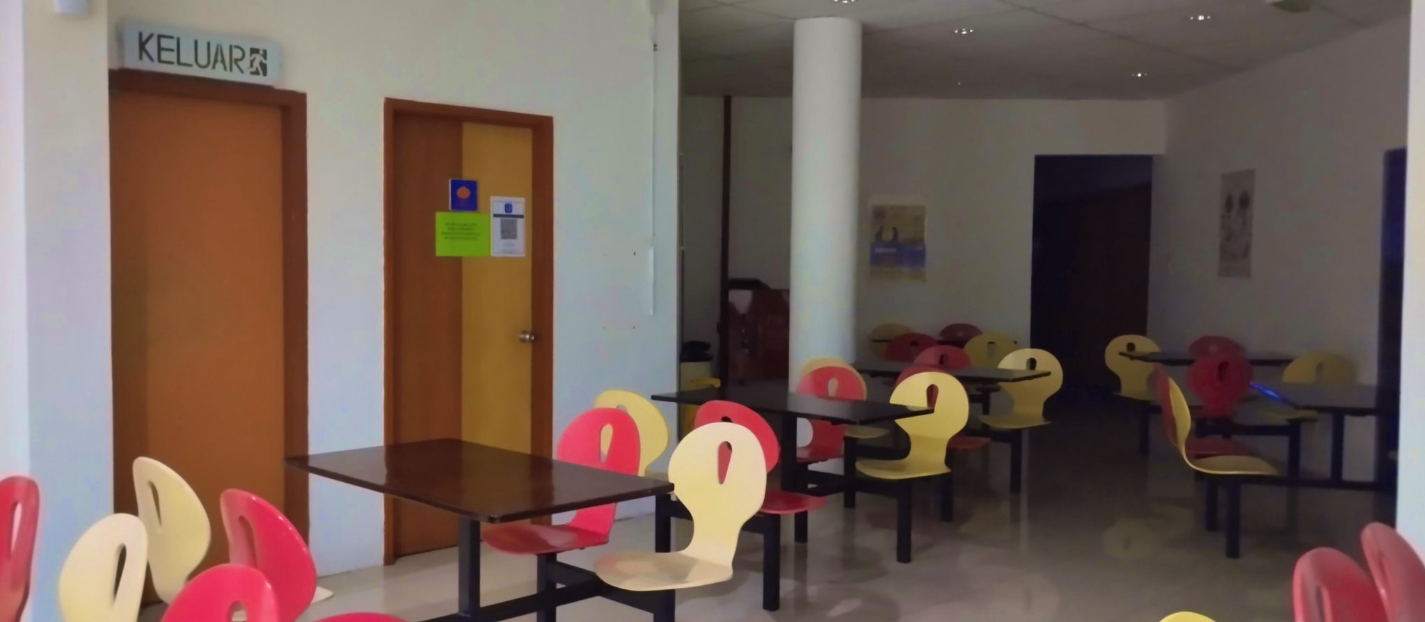 Liminal Spaces on Twitter: "Liminal space 299HU https://t.co/kRaRKEdQnz ...
