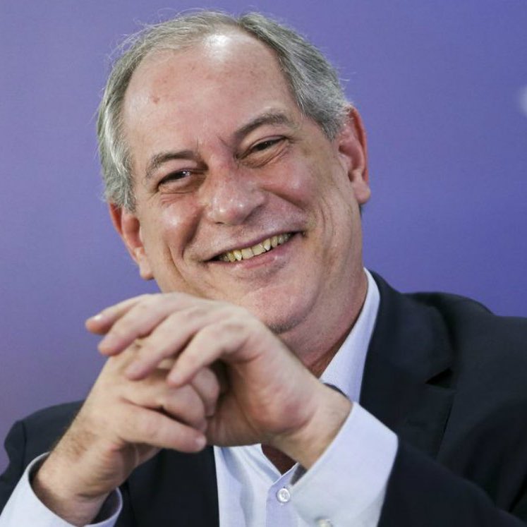 🚨 Ciro Gomes declara que seguirá o apoio do seu partido PDT no 2º turno, ou seja, Lula! ⭐️❤️
#Eleicoes2022