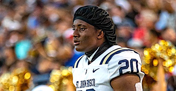 Earlier today, we broke down the Quarterbacks in this weekend's huge Santa Ana (Calif.) Mater Dei- Bellflower (Calif.) St. John Bosco game, now we take a closer look at the Running Back position 247sports.com/Article/St-Joh…