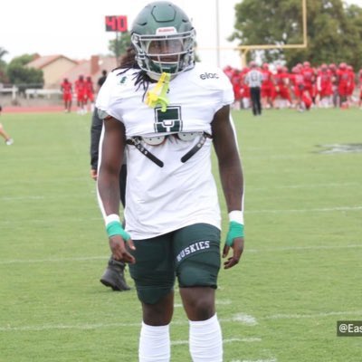 JUCOFFrenzy's tweet photo. .@kam2times JUCO LB C/O 2023(4 for 3, Qualifier). 6’2 225. @Elac_football . HL https://t.co/KlMpTzfvev https://t.co/EtediUIplm