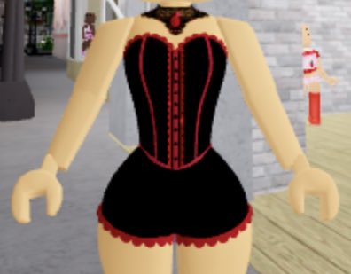 MxAckerman243's tweet photo. Everyone’s mad about this, but you guys need to understand that people are this skinny. When you say you hate it, your kinda hating on them. Now your making those people body shame. #RoyalHighUpdate #royalhigh #royaleween #royaleween2022 #royalhighhalloween https://t.co/xqhei5XzLj