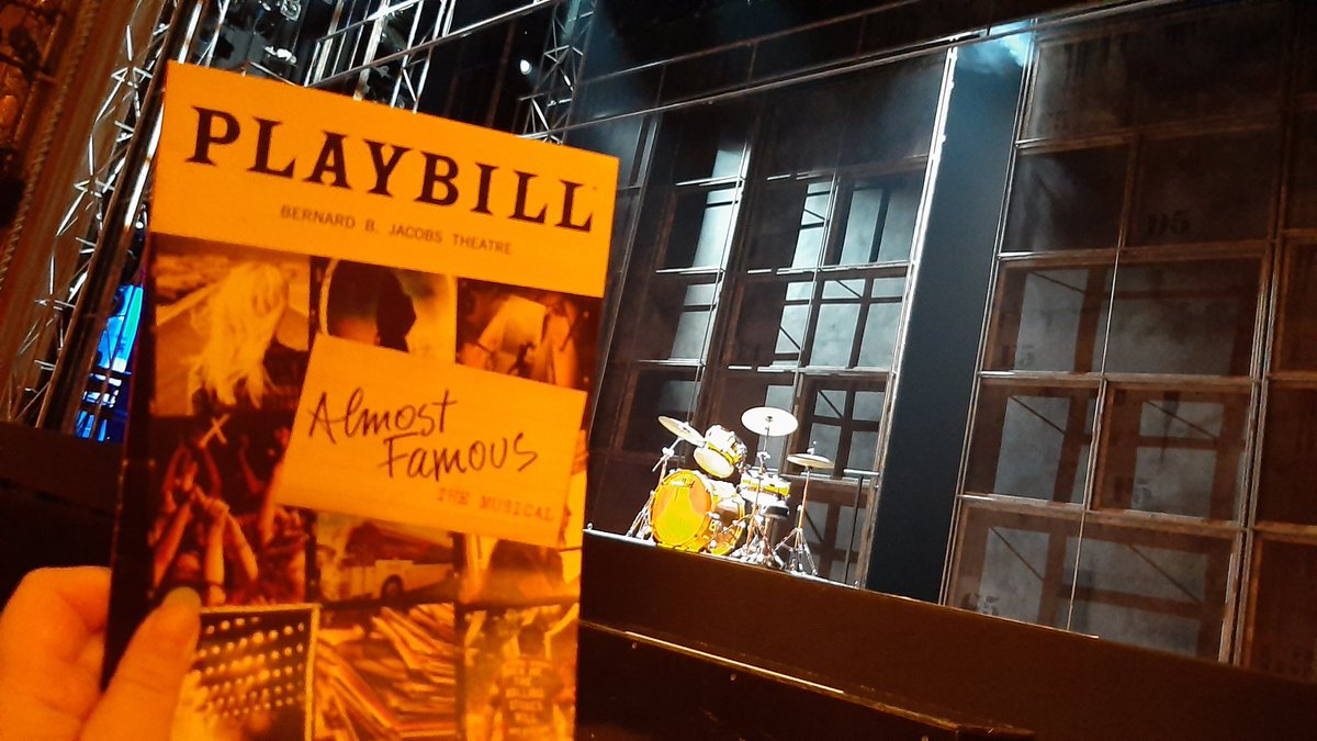 lolonyc24's tweet photo. Broadway show x rock 🎸🥁🎤🎵 amazing 1st preview @AlmostFamousBwy !! @CameronCrowe congrats all! https://t.co/OrQyDCCRvq