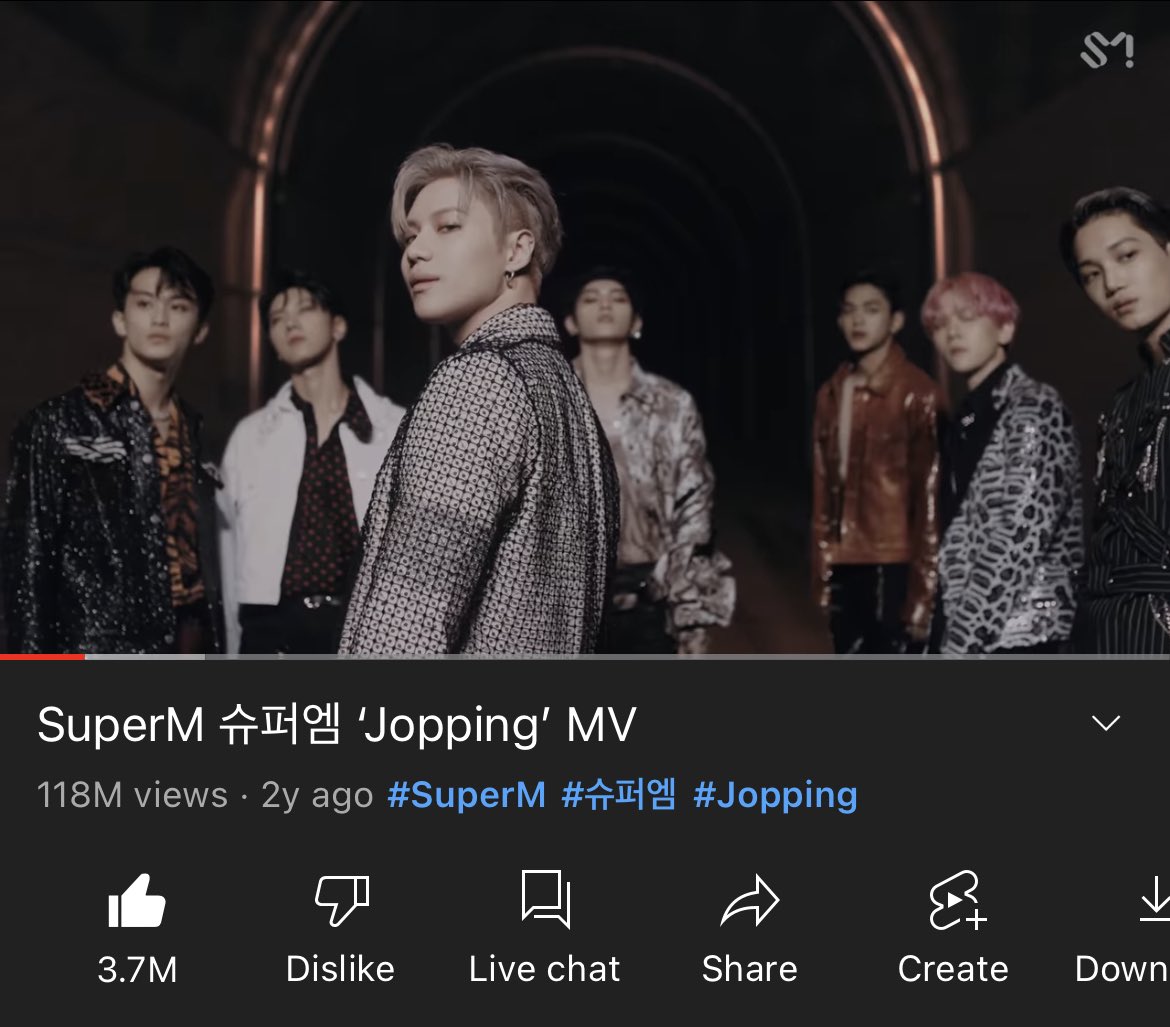 MarkLeeStreams's tweet photo. [191004 SuperM 'Jopping' MV]

Happy Anniversary SuperM! Stream ‘Jopping’ and like &amp; comment!

Views: 118,855,767 (12M⬆)
Likes: 3.7M (200K⬆️)
Comments: 309K (2K⬇️)

🔗https://t.co/qToyqaQUwU

#Mark #마크
#マーク #SuperM
#Our3rdYearJopping
#슈퍼엠3주년_축하는우리가_컴백은너희가 https://t.co/6RlPaz8vPn
