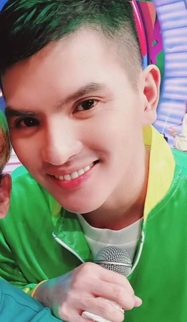 Dilim ka kasi ng dumating ka WLA na ako makitang iba dhil ikaw lng sapat na idol kc kita eh bunso.

#TiktoClockGMA
MygzMolino