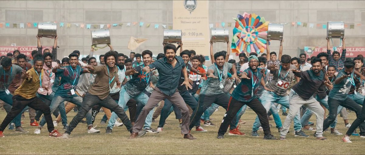 Thz_GK's tweet photo. 3K Family..ЁЯФеЁЯе╡ Thank You Nanbargale..тЩея╕П
#Varisu @Actorvijay
#3KFamily https://t.co/K4ovlPOELr