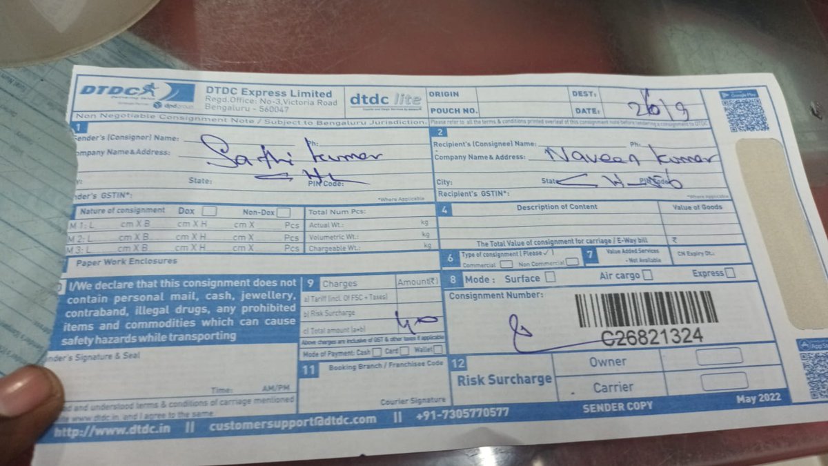 NaveenKumar_90's tweet photo. Kindly chk its seems delivered at 27th sep till am not received @DTDCIndia #courier #notreceived https://t.co/2rOHsl24GK