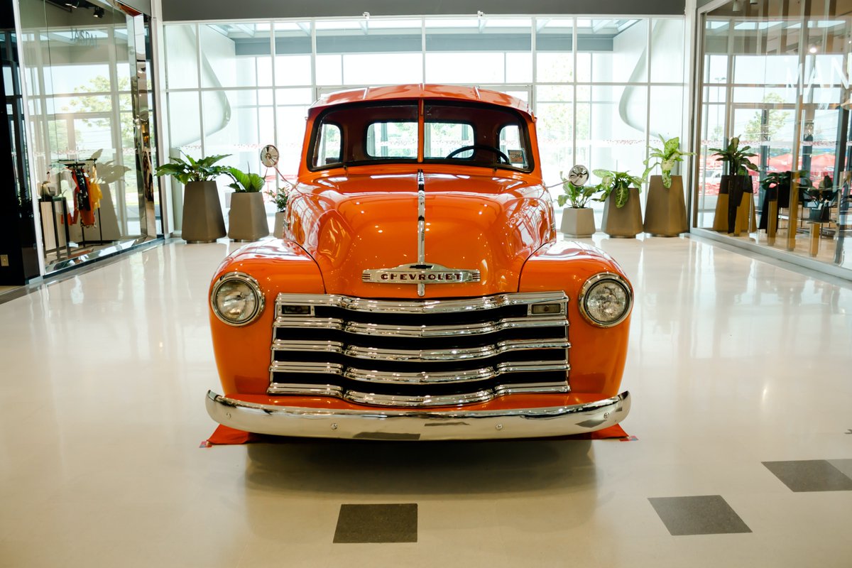DougSmithChevy's tweet image. Classic. 

#chevy #dougsmith