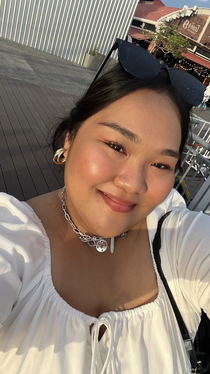 iampaulaaaae's tweet photo. BKK ‘22 🇹🇭 https://t.co/NaIb2m3S0d