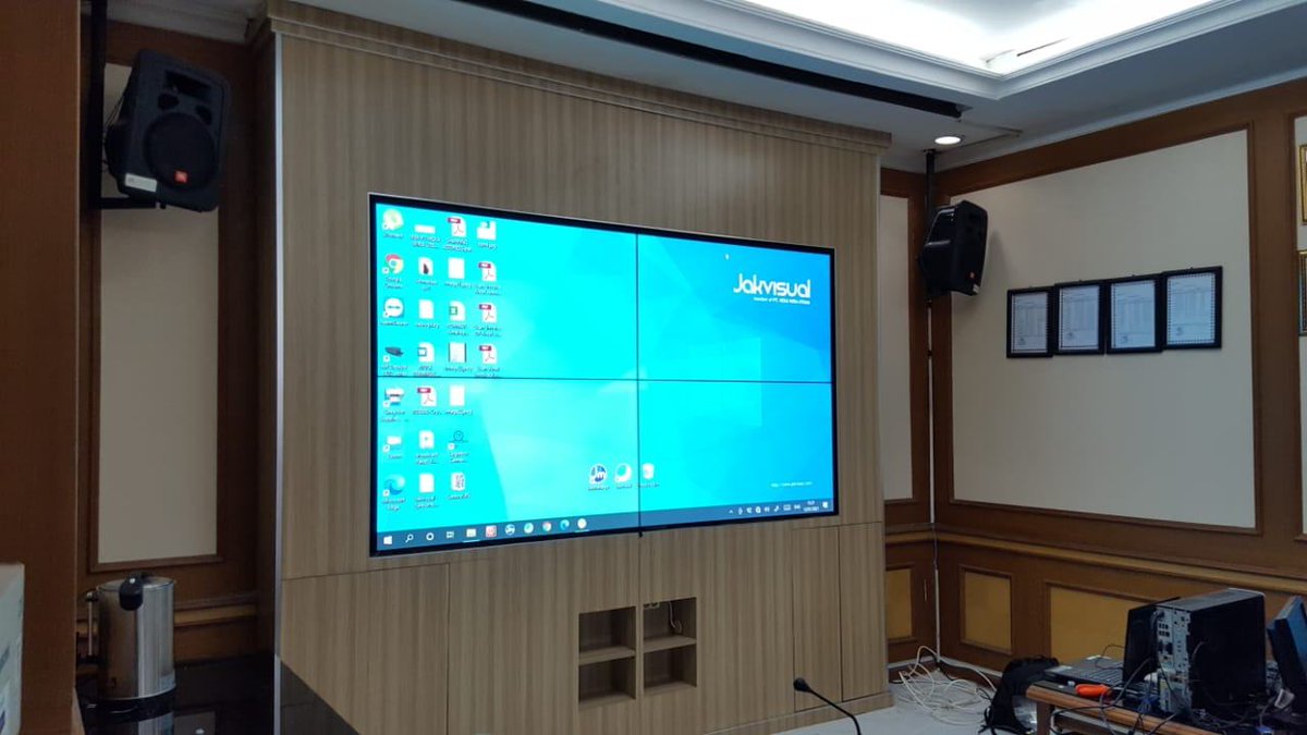 JakVisual's tweet photo. Videowall @ Kementerian Pertahanan republik Indonesia
https://t.co/MSskmfiTpo
·
.
#monitorlayarsentuh #videowall #overlay #InteractiveFlatPanel #Videotron #papaninformasielektronik #promoOctober2022 #promo #diskon #infodiskon #infopromo https://t.co/x8SAmIP5Q6