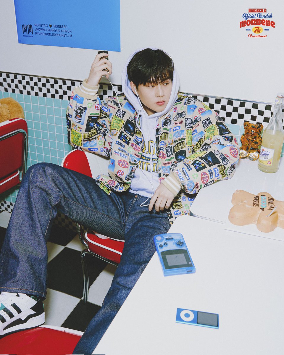 mxarchives514's tweet photo. 221004 MONSTA X OFFICIAL FAN CLUB 'MONBEBE' 7기 - CONCEPT PHOTOS https://t.co/iLYzbxJFEt