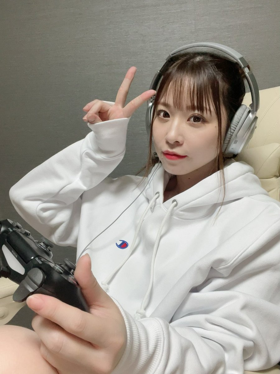 10月4日でデビューして11周年🌟 ここまで続けてこれたのもファンの人や