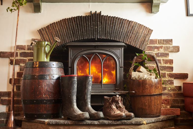 Half Moon Kirdford tweet media