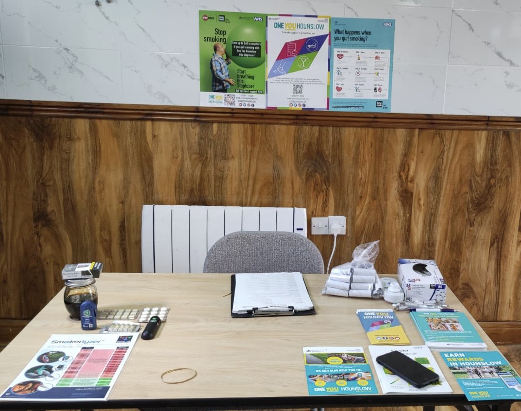 HounslowHealthy's tweet photo. We were at the #Feltham Hira Centre on Saturday promoting our services. If you would like support to #StopSmoking for #Stoptober find your nearest stop smoking clinic here: https://t.co/25km4t9M45 #QuitWithUs #SupportToQuit https://t.co/KFIHwhEjT3