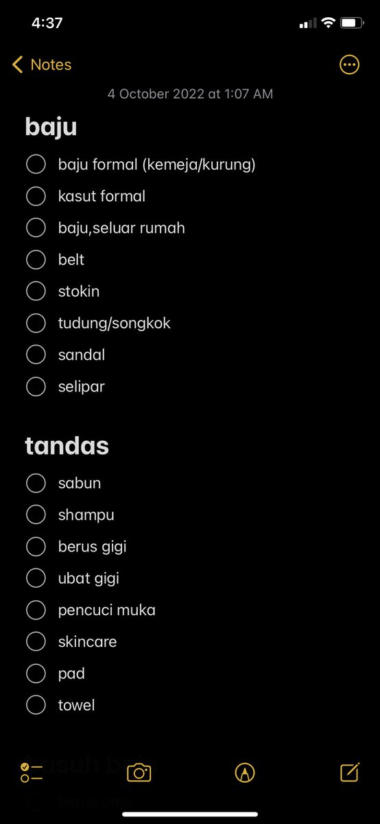 jiicantik's tweet photo. ni list barang nak bawak pergi kolej, kalau ada yang takcukup, tolong tambahkan https://t.co/pn1qVyMyPS
