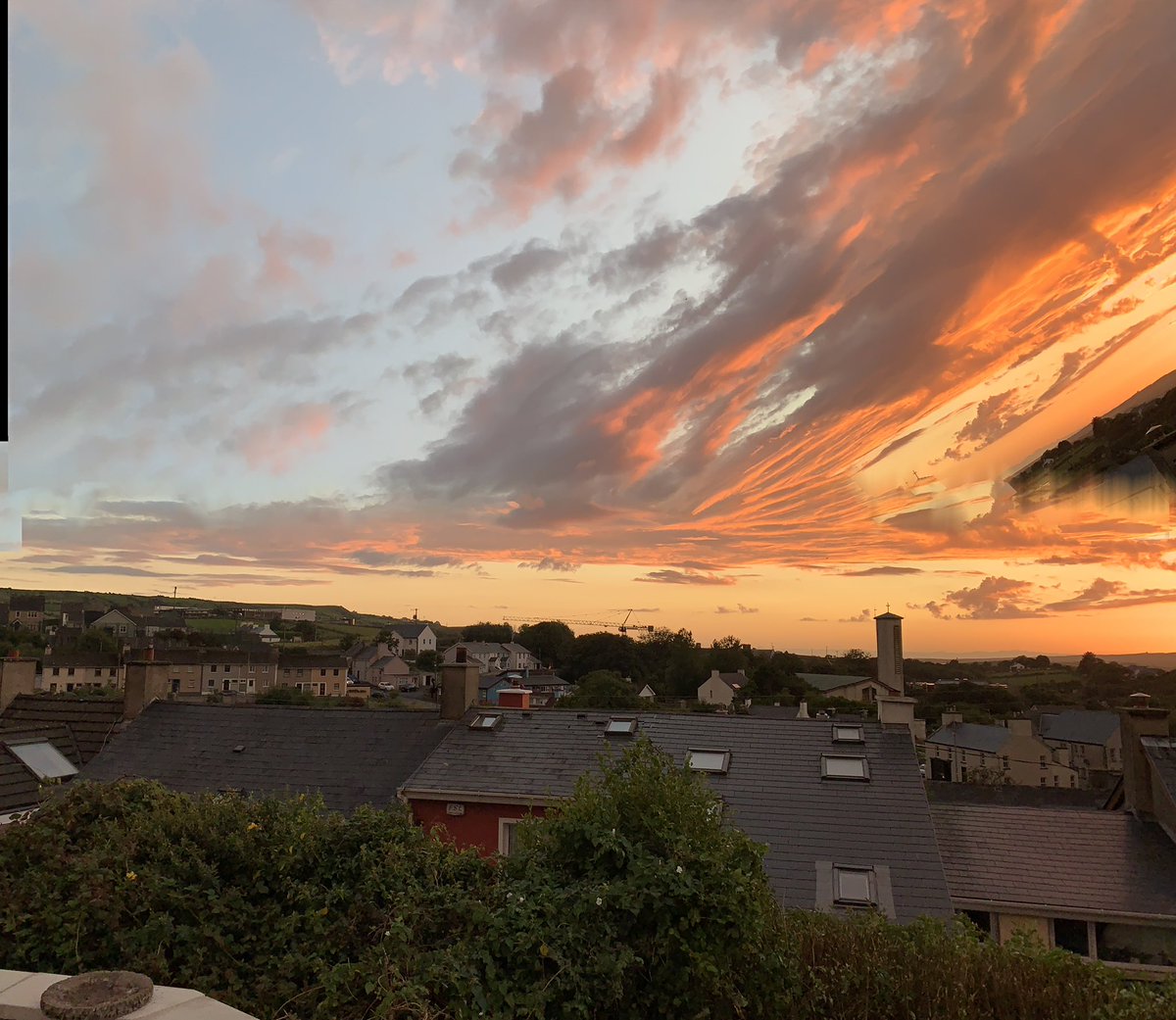 1saded's tweet photo. @seanorphoto @CliffsOfMoher_ https://t.co/DrZLU2eIym