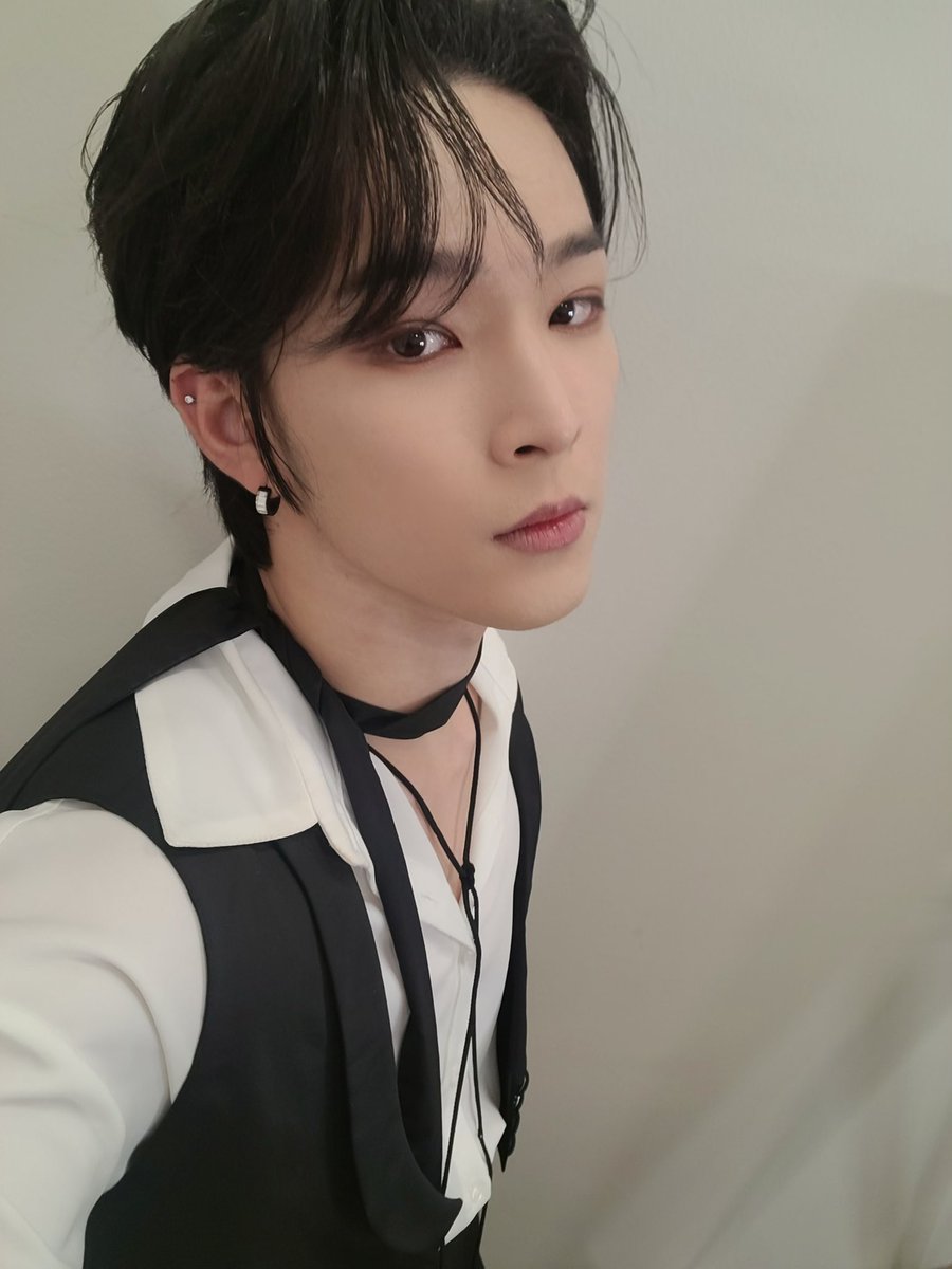 Ieegeonhak's tweet photo. KCON in Saudi succesfully completed! https://t.co/QIV4iWFzz0