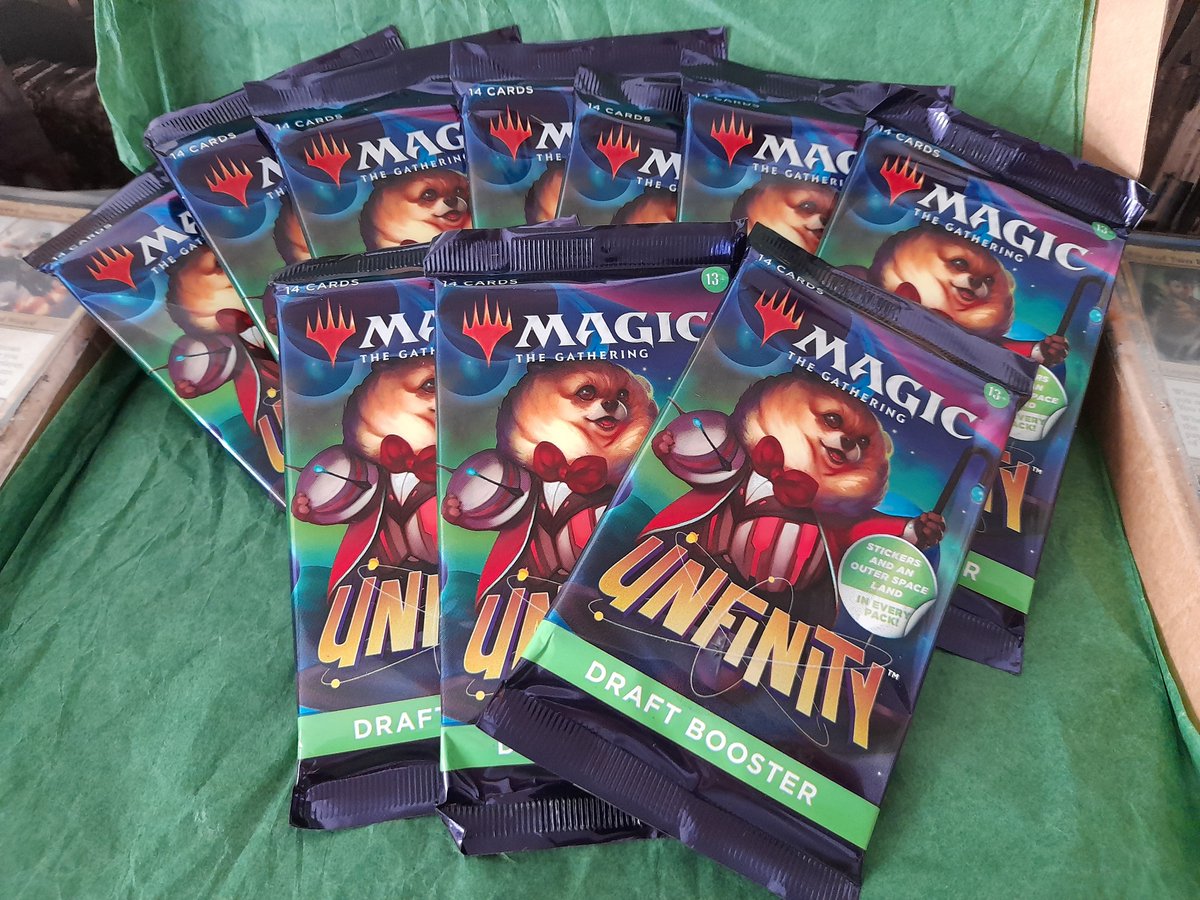 Wir haben ein paar Eintrittskarten in eine fantastische Menagerie erhalten. Danke an <a href="/yrstrulyUK/">YRS TRULY</a> und <a href="/wizards_magicDE/">Magic Deutschland</a>! Hint: schaut in nächster Zeit mal auf Youtube, wenn euch interessiert was hier drin sein könnte...