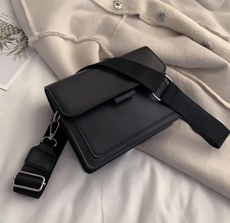 Slingbag clarisa
shope.ee/3V7huyybLu

Kivaxa Bag
shope.ee/6UlJUabTaz