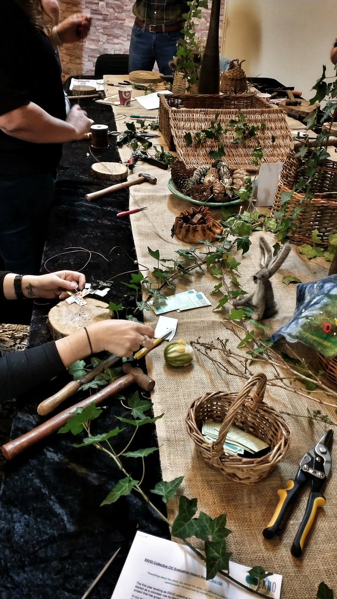 Copper crafting with Ekho Collective at the <a href="/intplusDudley/">IntegratedPlusDudley</a> #SocialPrescribing conference!