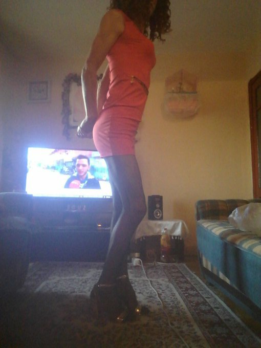 cd_aycan's tweet photo. 😍pipili kız akşam sahilde mucks mucks💋👄 https://t.co/RUfwdOREsH
