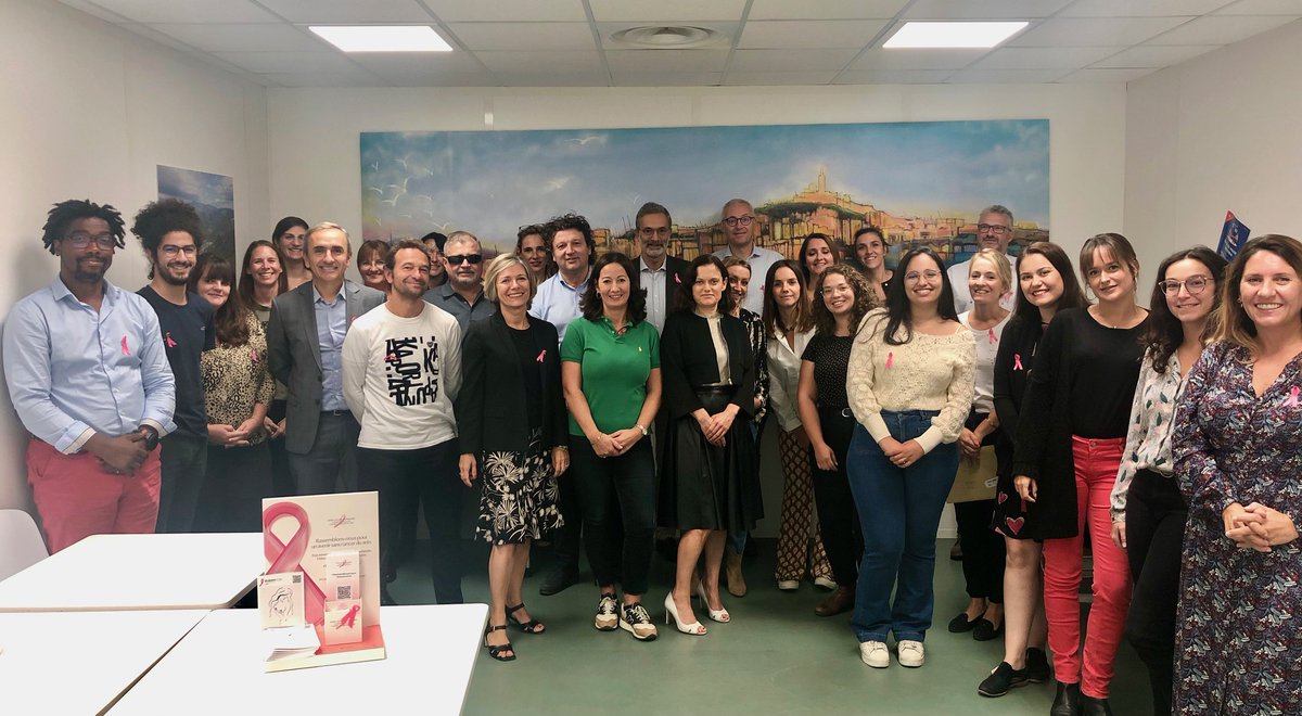 Chaque année, l'opération #OctobreRose permet de sensibiliser les femmes au dépistage du cancer du sein.
Le #RubanRose nous accompagne du 1er au 31 octobre 2022 pour soutenir la cause et la recherche.
@DALKIA région Méditerranée se mobilise pour octobre rose.