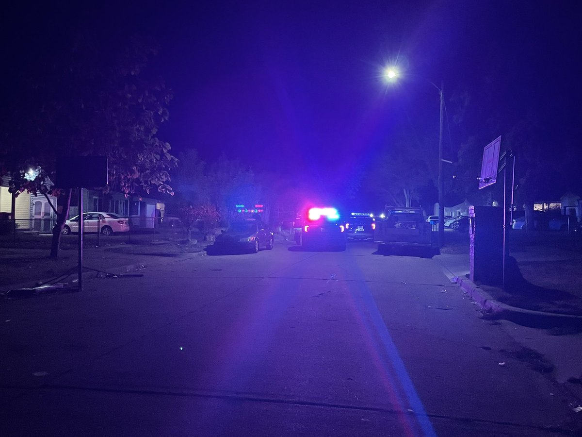 We’re at the 1400 block of N Pinecrest where WPD say a man in his late 30s was found with a single gunshot wound. He’s been taken to a local hospital with non-life threatening injuries. 
Police continue to look for a suspect. We’ll bring you the latest on <a href="/KAKEnews/">KAKE News</a>