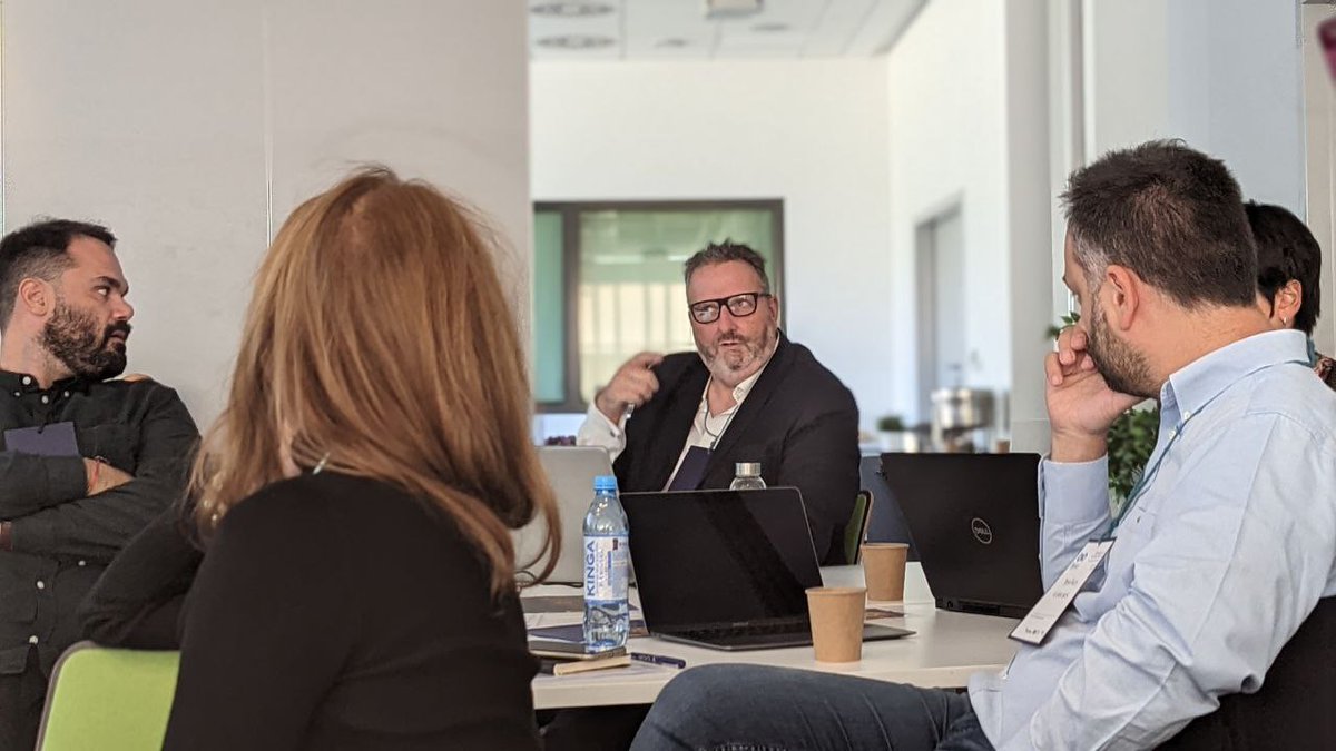 bluact's tweet photo. #URBACTis knowledge transfer!
Workshop on "important things investors look at" by the Gdansk @URBACT local group member, Sebastian Deditius, during the #BluAct 2nd wave transnational meeting. https://t.co/Ur2oaYKVbo