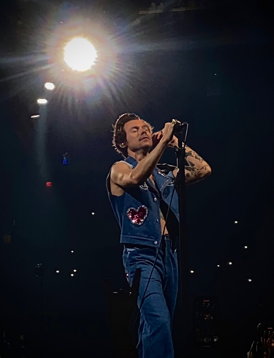 ๐๐รฉ๐๐๐๐๐๐ tweet media