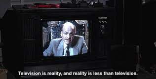 "[…] e, in fin dei conti, nessuno può liberarsi della TV".
(Felipe Polleri, “Le poltrone appassite”, traduzione di Loris Tassi, postfazione di Alfredo Zucchi).