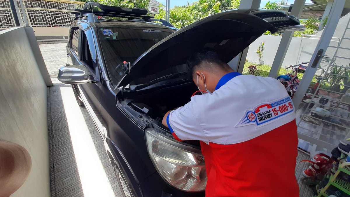rmaruto's tweet photo. Mantap @shopanddrive Pekanbaru.. baterai/accu soak belum 2 tahun pemakaian langsung diganti.. https://t.co/V0p9OBxHO1