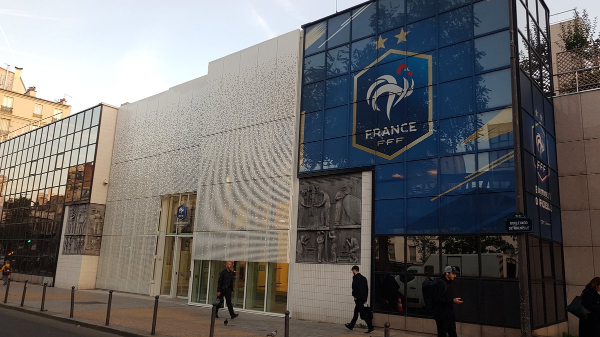 NewsTankFoot's tweet photo. Ici (@FFF, Paris XVe) et maintenant (mardi 4 octobre 2022)...
THINK FOOTBALL 2022
organisé par @NewsTankFoot / @NewsTankSport https://t.co/yeJ9UHRcoe
