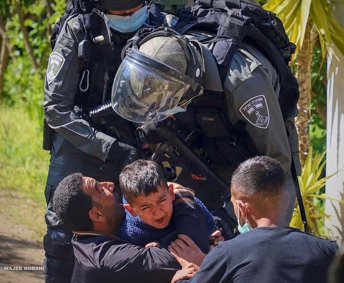 Moustaf62846185's tweet photo. @OnlinePalEng Where are they INTERNATIONAL  CHILDREN PROTECTION AGNCIES? OR THEY ONLY WORK FOR THE EUROPEAN AND AMERICAN CHILDREN? THAT IS VERY CLEAR CRIME AGAINST HUMANITY'S. BUT THE WESTREN ALWAYS TURN A BLIND EYE TO WHAT happening against Palestinians. LONG LIVE PALESTINE 🇵🇸. https://t.co/vV0Tla02FW