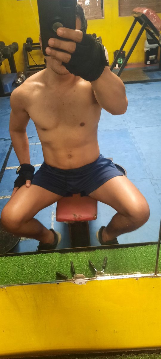 lloydie57's tweet photo. Pagod na pero hindi susuko...
Mainit man at pawisan tuloy pa rin .. 😊🏋‍♂️
#Proud46💪😊 https://t.co/tetfzTjjtN