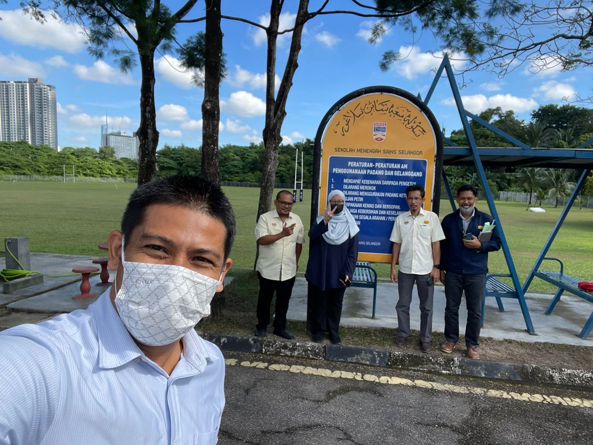 uprkscke's tweet photo. 𝘓𝘢𝘸𝘢𝘵𝘢𝘯 𝘗𝘦𝘮𝘦𝘳𝘪𝘬𝘴𝘢𝘢𝘯 𝘴𝘬𝘰𝘱 𝘦𝘭𝘦𝘬𝘵𝘳𝘪𝘬 𝘣𝘢𝘨𝘪 𝘗𝘰𝘫𝘦𝘬 𝘉𝘢𝘯𝘨𝘶𝘯𝘢𝘯 𝘉𝘢𝘩𝘢𝘳𝘶 𝘢𝘴𝘳𝘢𝘮𝘢 𝘗𝘦𝘭𝘢𝘫𝘢𝘳 𝘗𝘦𝘳𝘦𝘮𝘱𝘶𝘢𝘯 &amp; 𝘓𝘢𝘪𝘯2 𝘒𝘦𝘮𝘶𝘥𝘢𝘩𝘢𝘯 𝘥𝘪 𝘚𝘔 𝘚𝘢𝘪𝘯𝘴 𝘚𝘦𝘭𝘢𝘯𝘨𝘰𝘳 𝘱𝘢𝘥𝘢 4 𝘖���𝘵𝘰𝘣𝘦𝘳 2022 @JKRElektrik #UPRKs https://t.co/CGCQrRj90K