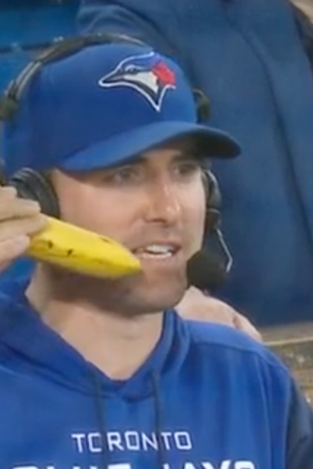 jayholmes223's tweet photo. Telephone ๐ #ChickenStrip #BlueJats #NextLevel @bluejays_josh @DawnCam21311785 @RossStripling https://t.co/h50hGeHnlz