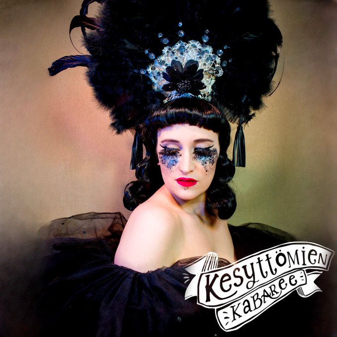 T&auml;ll&auml; viikolla Helsingiss&auml;: tervetuloa nauttimaan burleskitaiteesta Halloween-hengess&auml;.🎉  Lavalla mm<a href="/tag/burleski"class="tags"><span>#burleski</span></a>