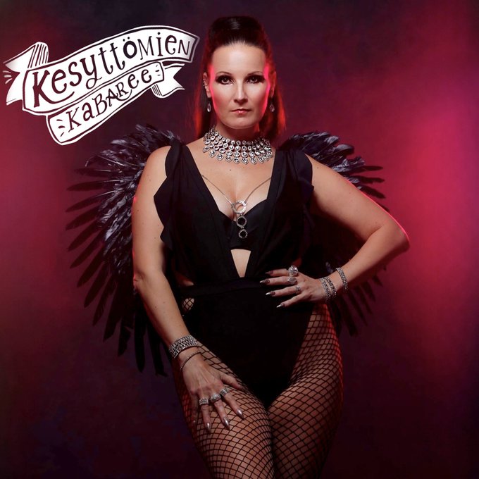 T&auml;ll&auml; viikolla Helsingiss&auml;: tervetuloa nauttimaan burleskitaiteesta Halloween-hengess&auml;.🎉  Lavalla mm<a href="/tag/burleski"class="tags"><span>#burleski</span></a>
