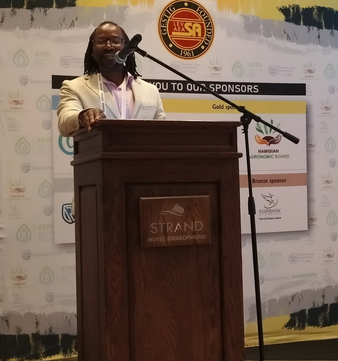 AEASA_LEVSA's tweet photo. Day2 of #AEASA2022

Dr. @MmatlouKalaba chairing this morning's session https://t.co/48ya5vy2BU