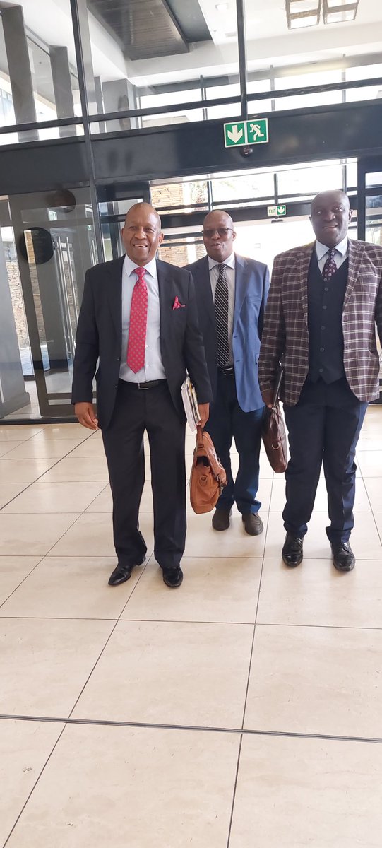 ECDOEZA's tweet photo. Arrival of MEC for Education and The Head of Department for the Reading Strategy Launch that is taking place today At East London International Convention Centre.
#Bonkengabethu
#ReadingStrategyLaunch
#XhasAbantwana https://t.co/aqVjGLgmfl