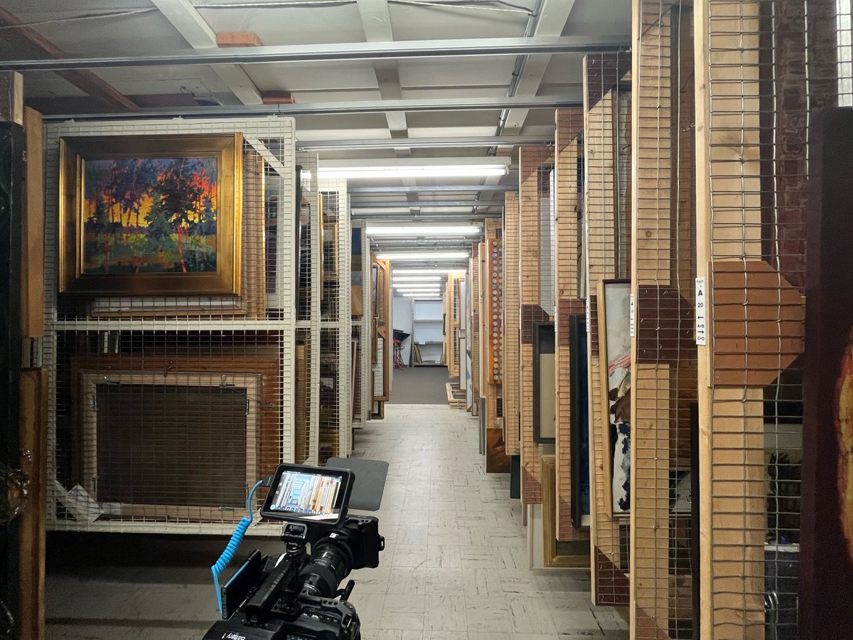 FVSPurdue's tweet photo. Take a peek behind the scenes as Orion DeWitt (@OrionDewitt) shoots a spotlight video for The Art Museum of Greater Lafayette (@lafayette_art) as a part of FVS 442! #FVSPurdue #FVSBoilers @PurdueLibArts @PurdueSis https://t.co/eaHKF1OOdV