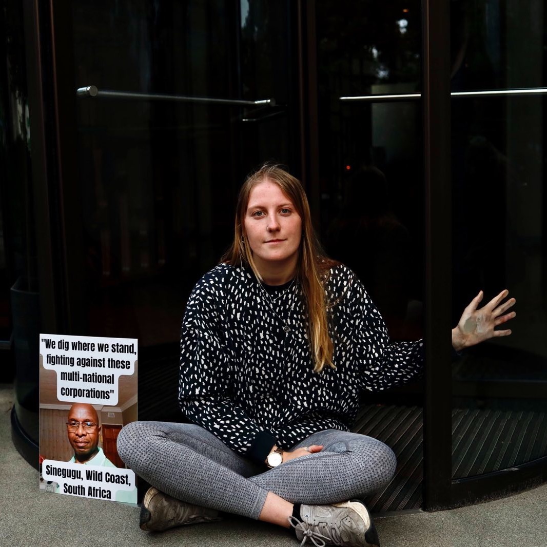 🚨 BREAKING: YOUR GREED IS KILLING HUMANITY 🚨

Activists have blockaded climate criminals at #EIForum oil &amp; gas conference

The perpetrators of climate breakdown must be held accountable to the Global South communities they sacrifice for profit 

#YourGreedOurDeath #StopTheHarm
