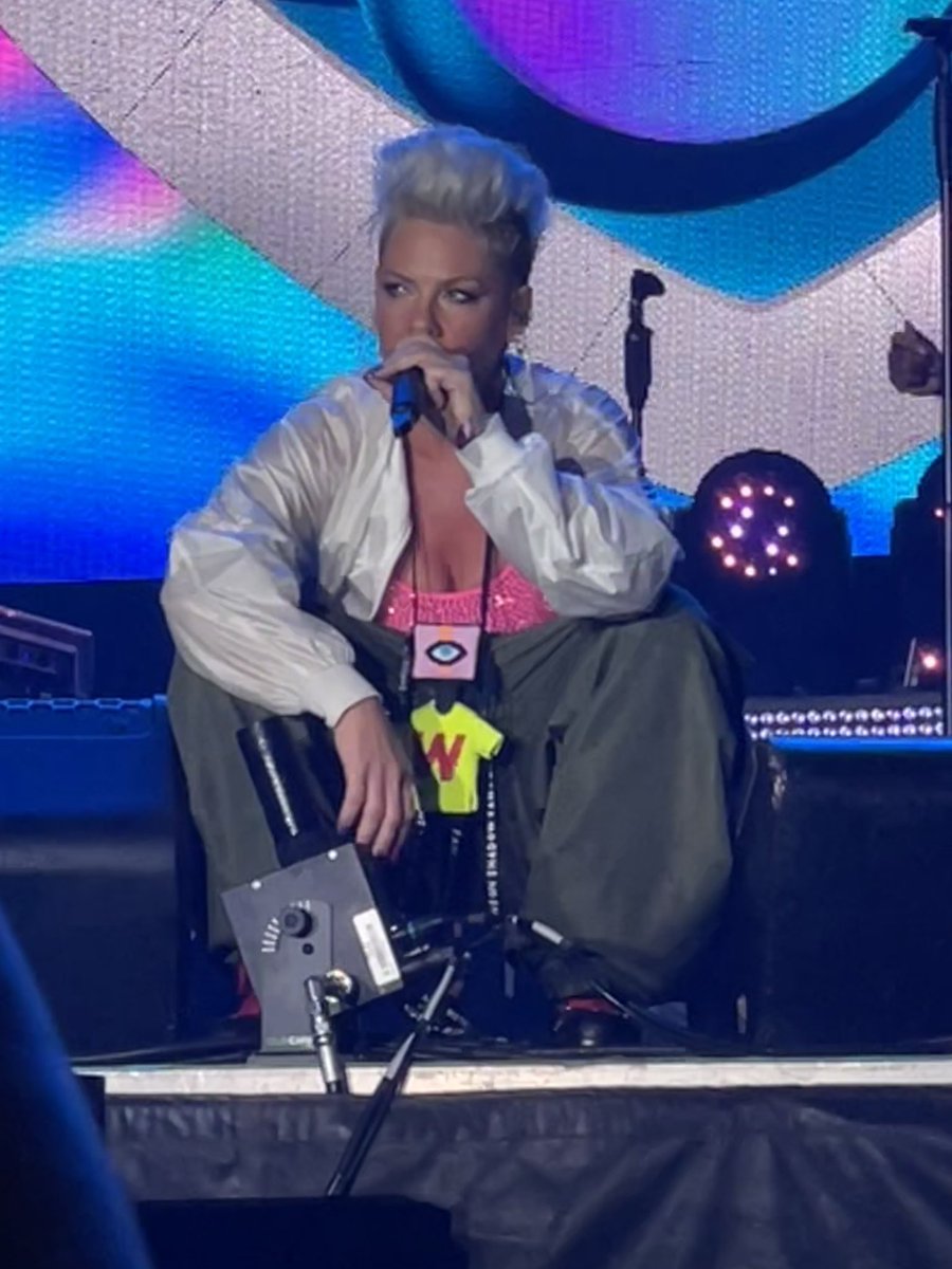 AnnieRoseTaylor's tweet photo. When I was a senior in high school, my mom bought “Funhouse” by @pink and I swear we listened to that CD until it wouldn’t play anymore. I grew into adulthood with her lyrics carrying me. I never imagined I’d get to stand 25ft from stage and listen to her pour her soul out. https://t.co/hF8t7aGnl9