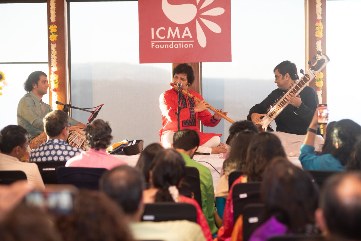 ICMAFoundation's tweet image. Thank you to everyone who attended the house concert yesterday. A special Thank you to our wonderful artists @chaurasia_rakesh @purbayanch @ojasadhiya who made this evening exceptionally beautiful &amp;amp; soulful and ICMA founders @maheshmkale and Purva for hosting.  #saath #icma